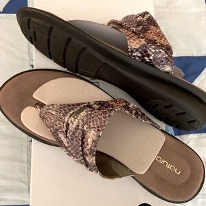 Natural Soul by Naturalizer JABOUR Sandals